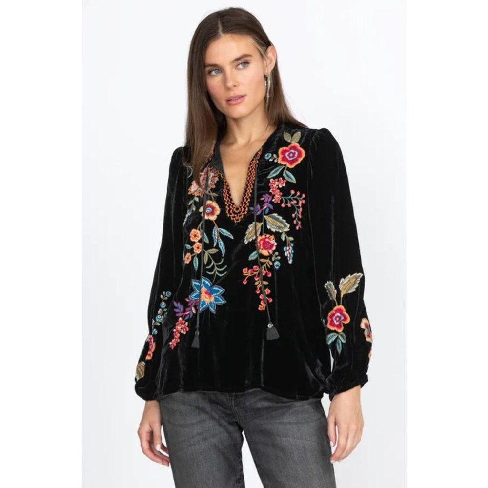 Johnny Was Ardell Velvet Relaxed Blouse Floral Embroidery Top Shirt Black NEW